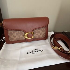 Coach Signature Brown Tabby